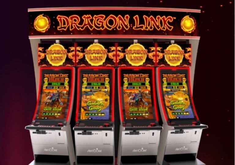 Aristocrat Dragon Link 슬롯머신 4대가 나란히 배치된 실물 머신 이미지